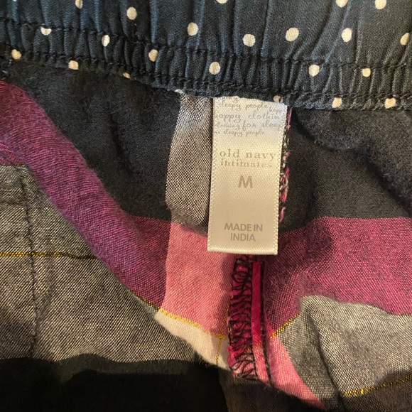 Old Navy Pajama pants/capris - Picture 4 of 4